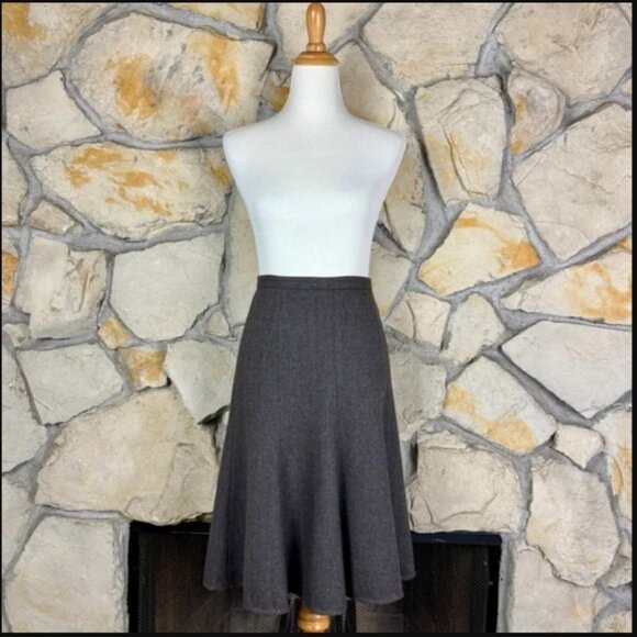 Dolce & Gabbana Wool Herringbone Trumpet Skirt CharcoalIT42, US6,All Products : American Fashion Style Bags On Sale Dolce & Gabbana Wool Herringbone Trumpet Skirt CharcoalIT42, US6,All Products : American Fashion Style Bags On Sale